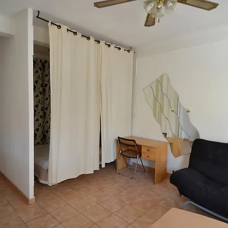 Spacieux Studio Coin Nuit 4 Personnes Sur La Promenade Des Anglais A Apartment