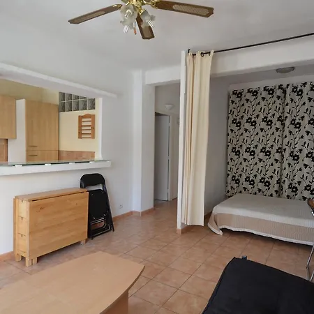 Spacieux Studio Coin Nuit 4 Personnes Sur La Promenade Des Anglais A